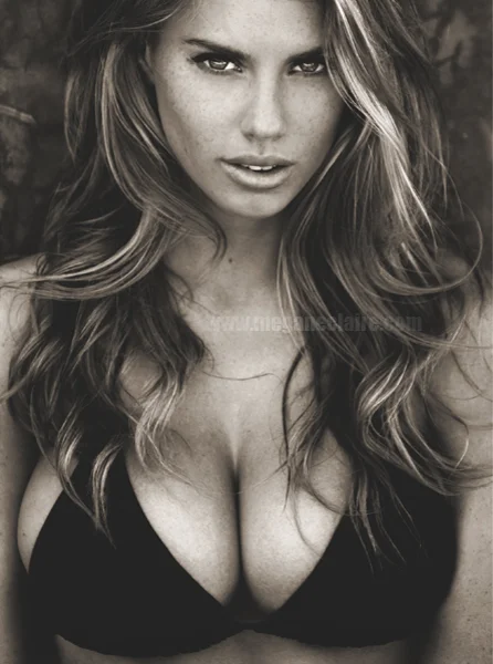CharlottebyMeganeClaire3webb1.jpg