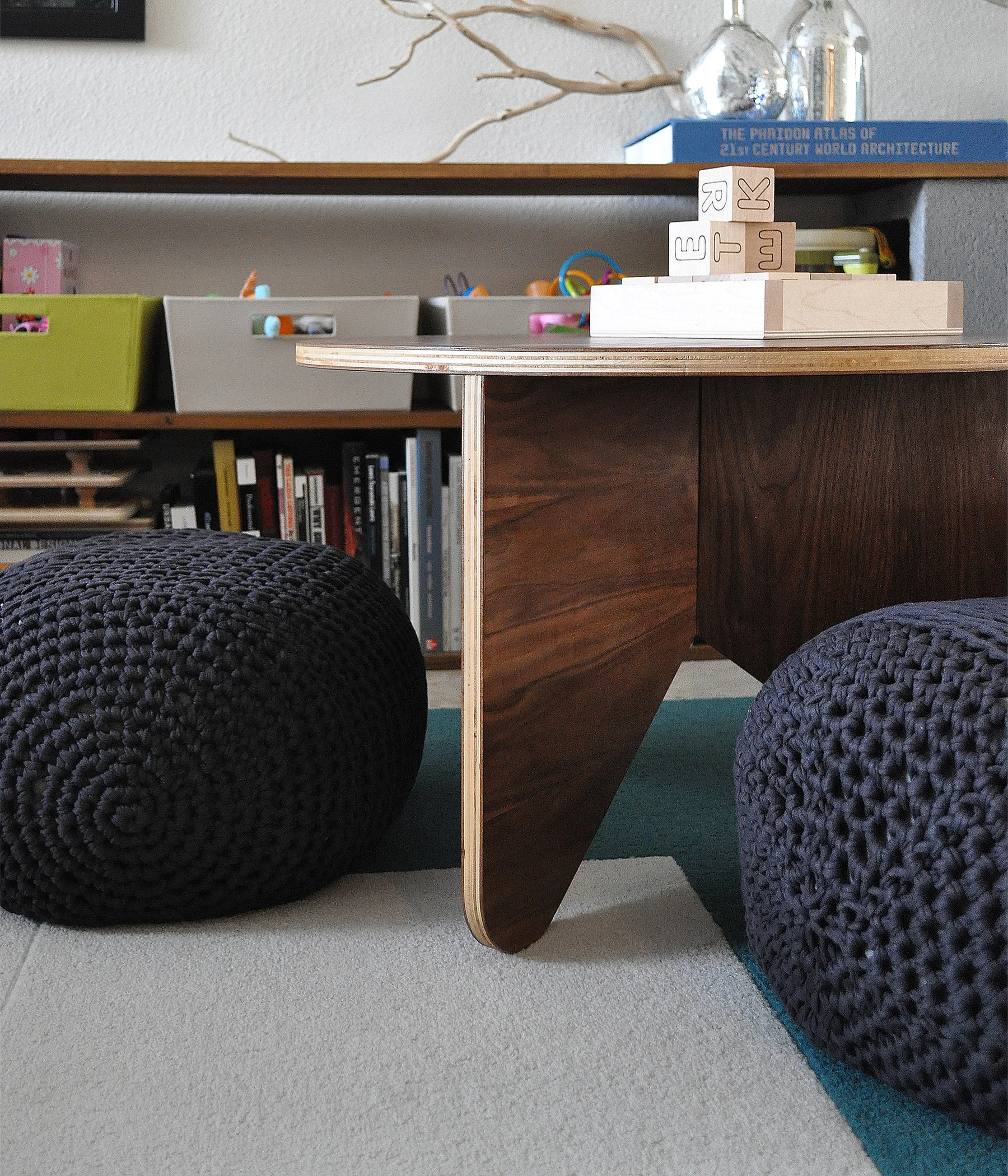 PLAYTABLE01.jpg