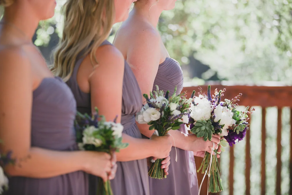Lia_WildVase_bridesmaids.jpg