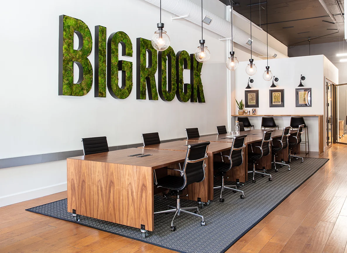 Studio Munroe Cannabis Office 1.jpg