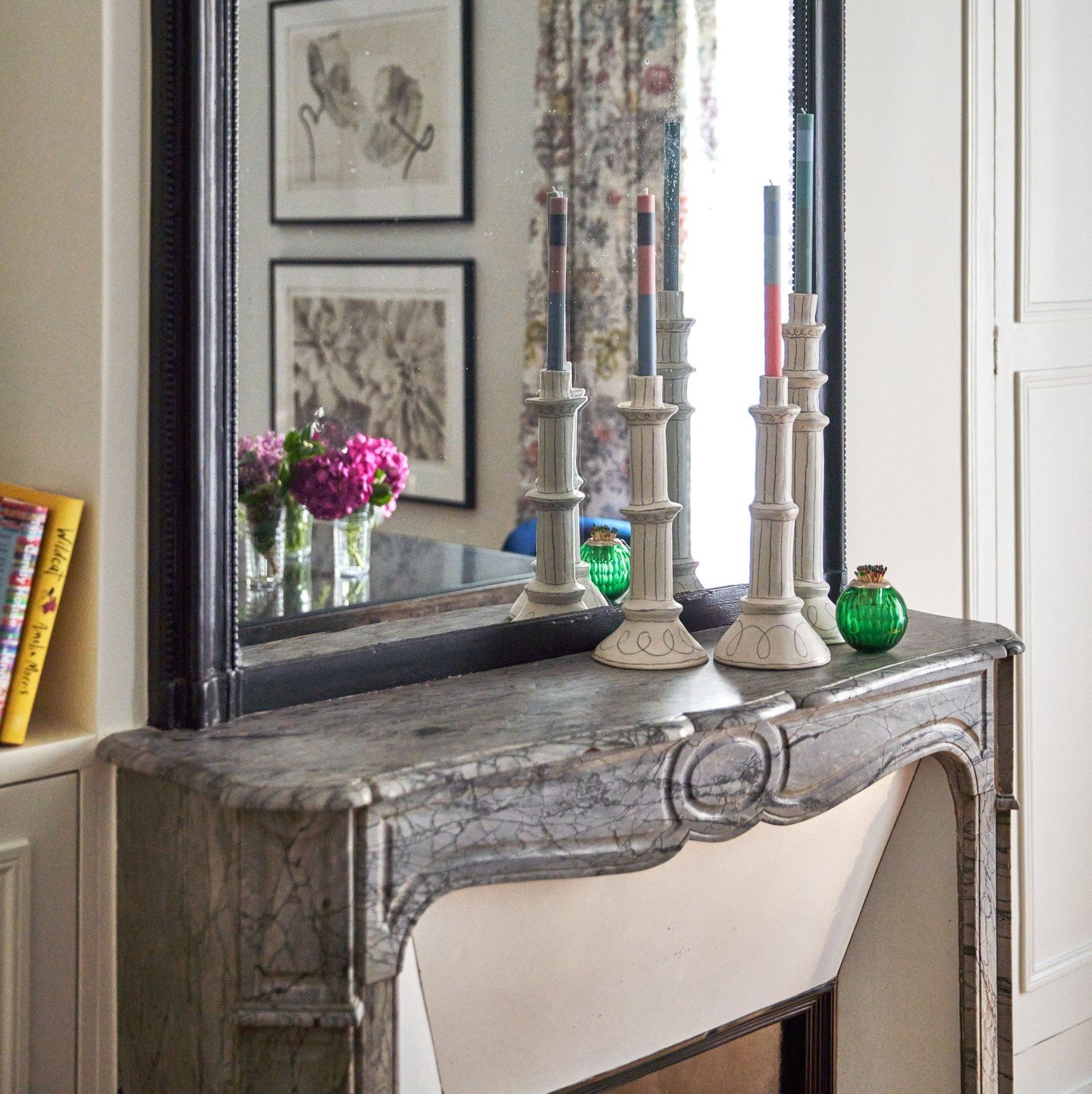 Finish carpentry and casework is the icing on the cake of a home. ⁠
⁠
📸: @kuohphotography⁠ / as seen in March 2026 issue of @sanfrancisco.magazine @modernluxury ⁠
⁠
#studiomunroe #roomoftheday #roomwithaview #interiordesign #sanfrancisco #paris #fra