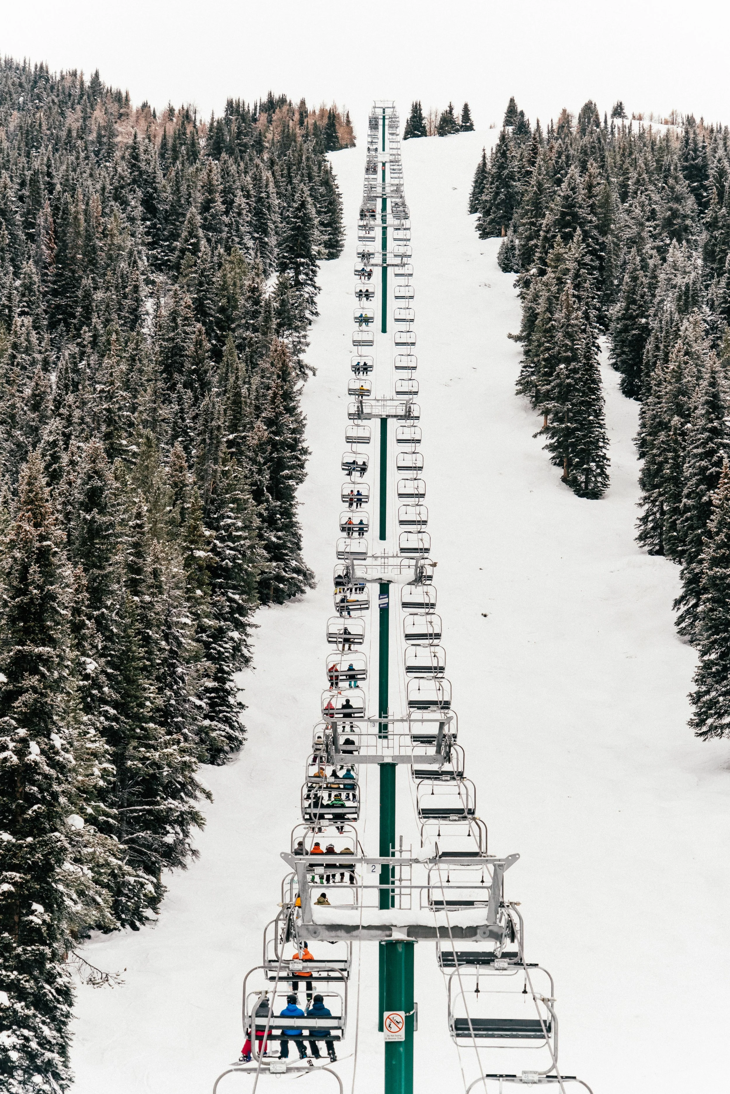 The Ultimate Ski Vacation to Beautiful Banff