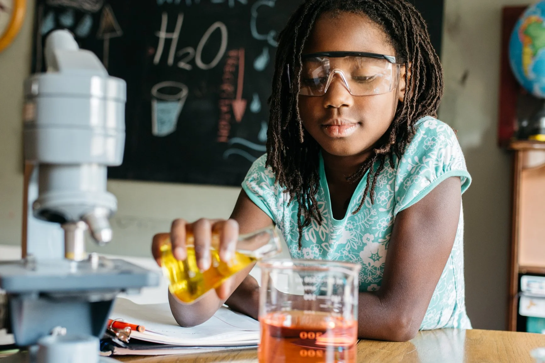 STEAM Programs for Middle School Students