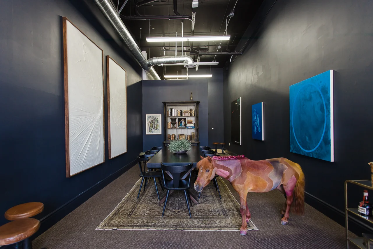 TIF SIGFRIDS: A Painted Horse by Joe Sola, July 2015