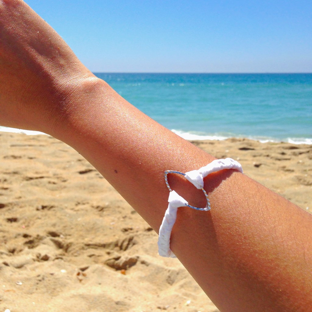 SURFBOARD OUTLINE BRACELET