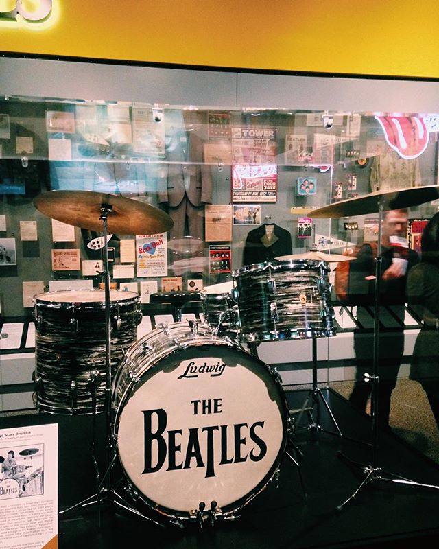 A quick stop at The Rock n' Roll Hall of Fame. This is THE kit Ringo used between 64-68, live and recorded. Now we sail onwards to Toledo, OH to play a Halloween show at Black Cloister Brewing. 8-10PM. #rocknrollhalloffame #tour