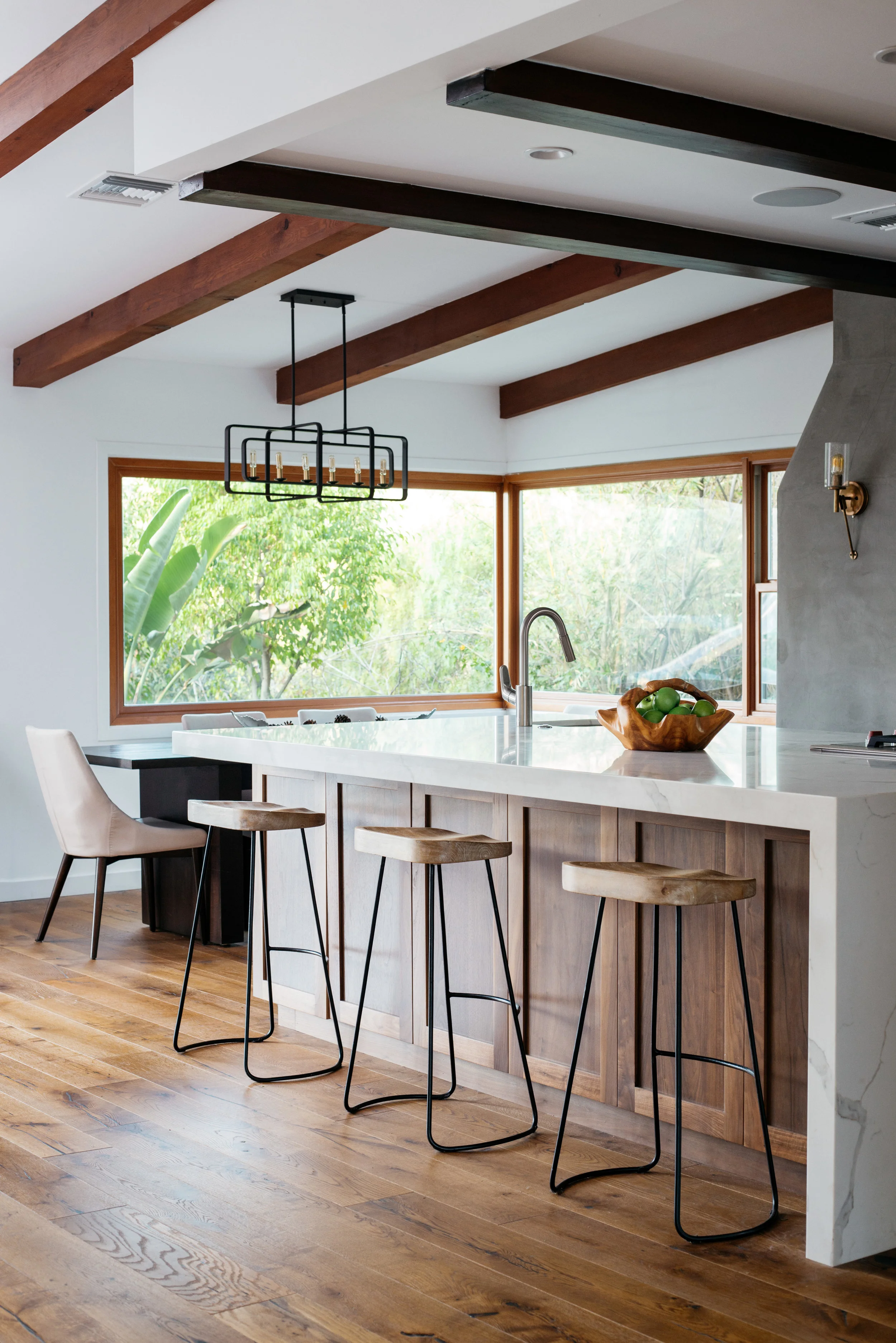 4335 Cederhurst - virtuallyherestudios.com-4.jpg