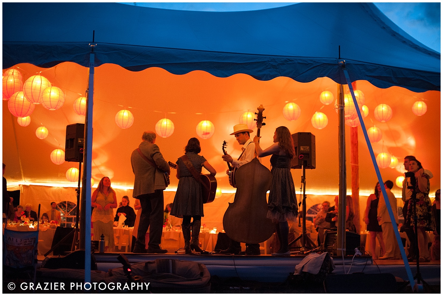 Hot Mustard bluegrass band performs at wedding, by Grazier Photography