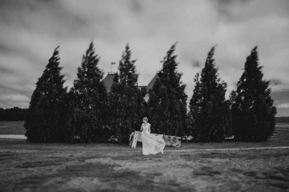 grace_bridal_509_BW_WEB.jpg