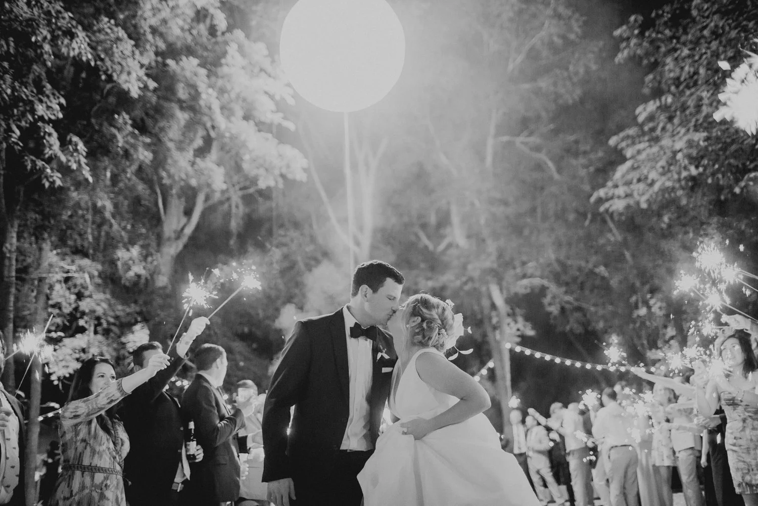 lake house destination wedding 013.jpg
