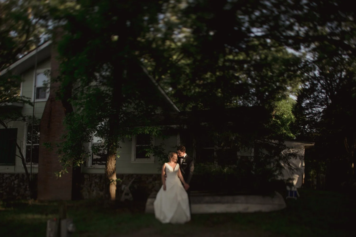 lake house destination wedding 041.jpg