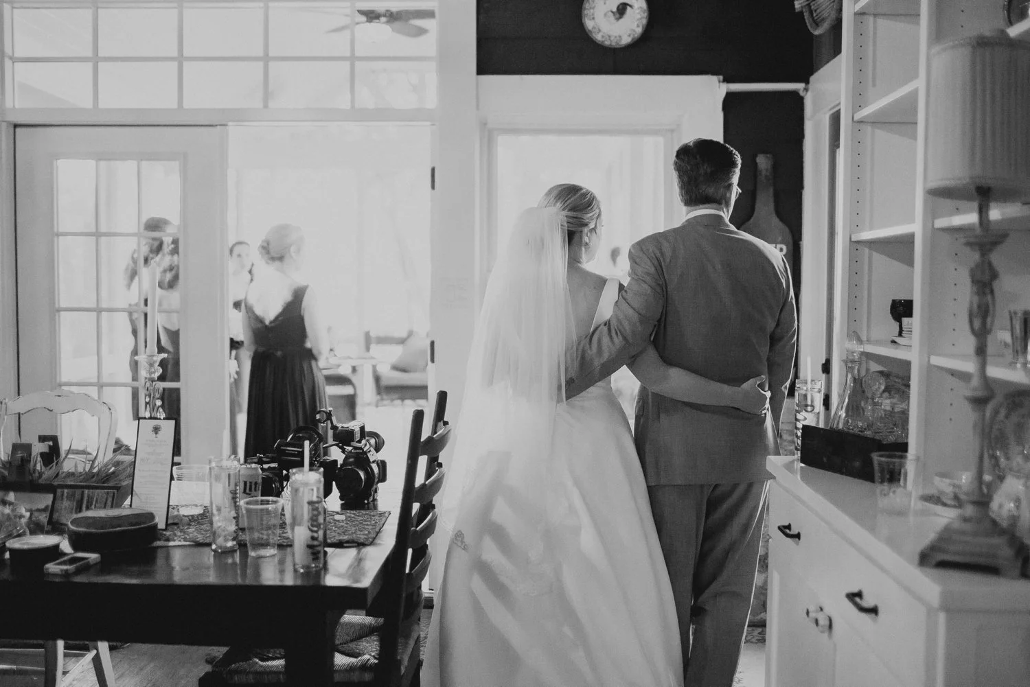 lake house destination wedding 049.jpg