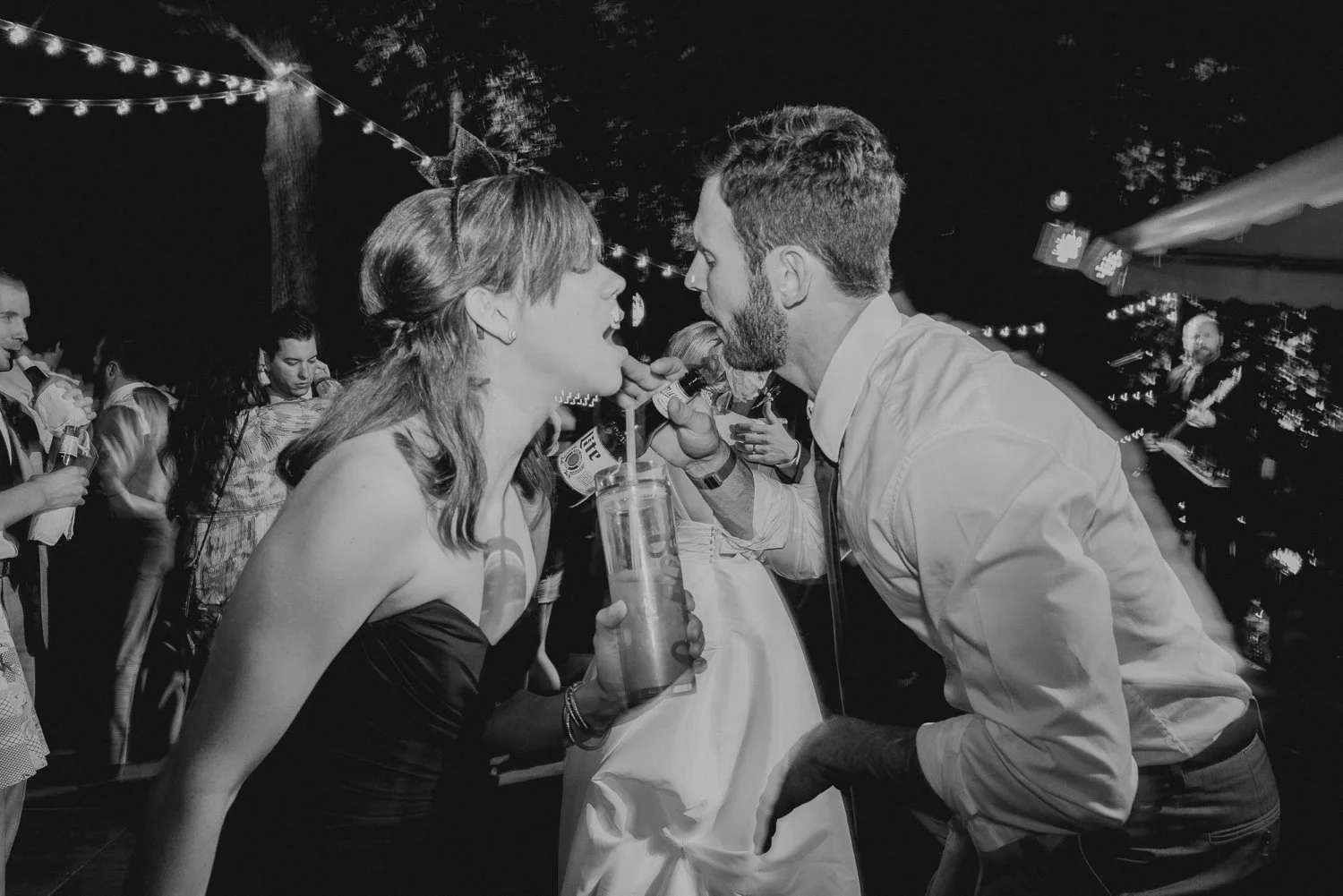 lake house destination wedding 115.jpg