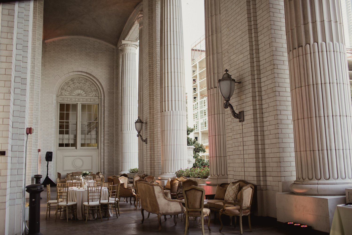 union station dallas wedding photographer 103.jpg