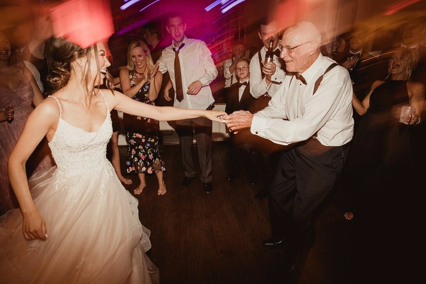 Grandpa joined in on the dance floor boogy!!🕺🏻⁠
⁠
#menaryweddings⁠
⁠
.⁠⠀⁠
.⁠⠀⁠
.⁠⠀⁠
⁠
Coordinator: @hitchedevents ⁠⠀⁠
Venue: @arlingtonhallspecialevents ⁠⠀⁠
Video: @marcrobertsvideography ⁠⠀⁠
Floral: @gardengate_dallas ⁠⠀⁠
Gown: @moniquelhuillier f