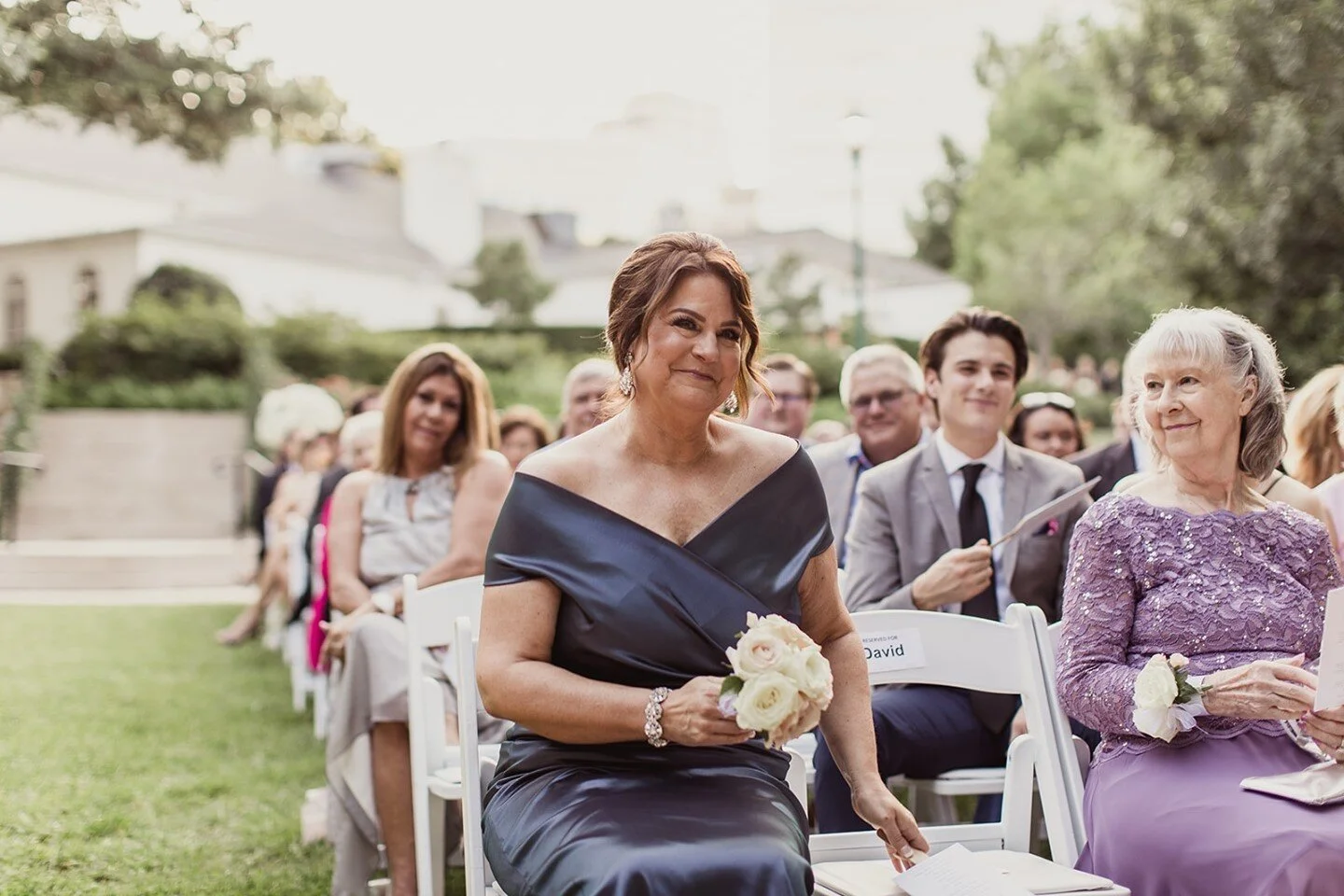 Grandma smiling at Mom + Mom smiling at her daughter who is now a stunning bride = all the sweet happy tears🙃⁠
⁠
#menaryweddings #allyouwitness⁠
⁠
.⁠⠀⁠
.⁠⠀⁠
.⁠⠀⁠
Coordinator: @hitchedevents ⁠⠀⁠
Venue: @arlingtonhallspecialevents ⁠⠀⁠⠀⁠
Floral: @garde