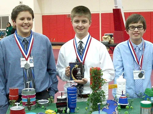 4th Place : St. Petersville, Holy Apostles, New Berlin