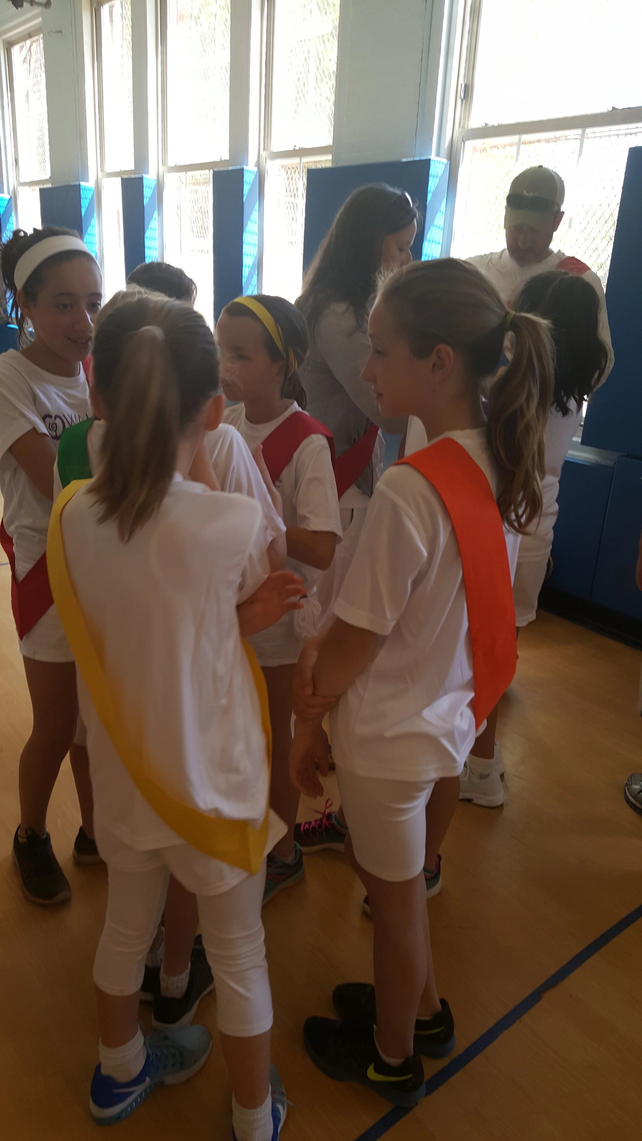 Class 5 MS Greek Olympics 2017 girls.jpg