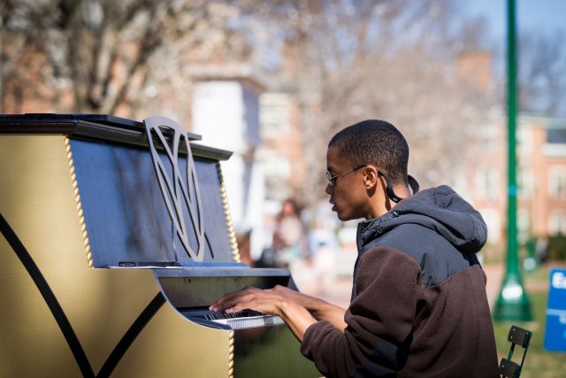 Quad Piano Horizontal.jpg