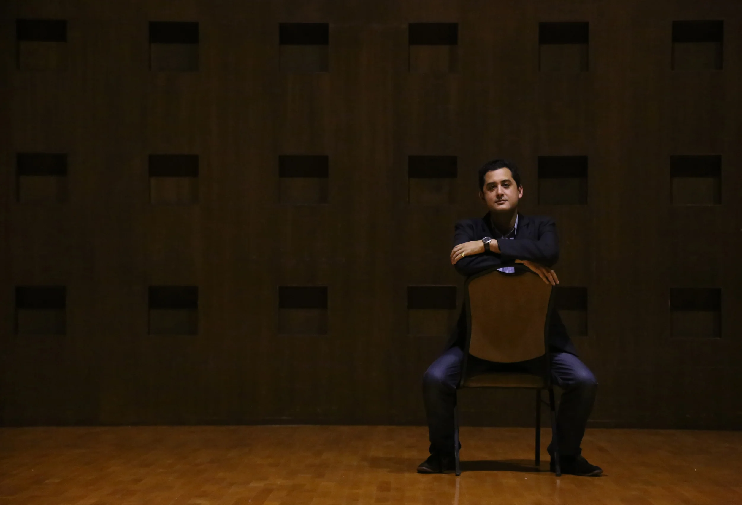  Thai-Irish film director Tom Waller is the owner and managing director of De Warrenne Pictures Ltd., one of Thailand's leading full service production companies serving foreign productions based out of Bangkok and Chiang Mai. This image appeared in 