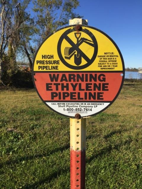 Polyethelene line Dow Chemical Taft Louisiana Signage at Mississippi River nurdles marchio.jpg