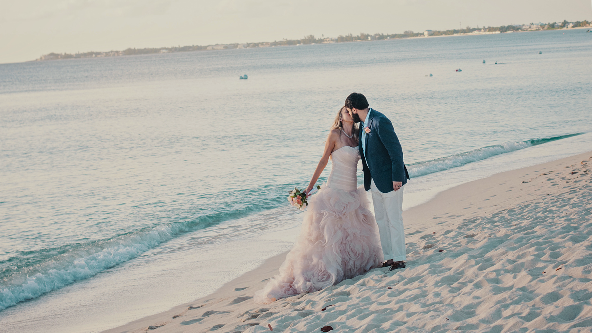 1920x1080_Home_WEDDING_01B.png