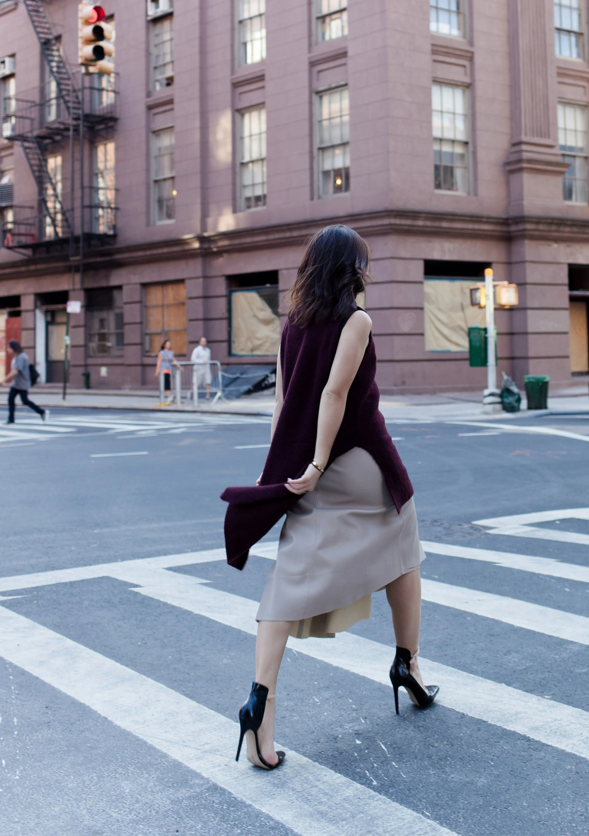 fall outfit sleevess sweater.jpg