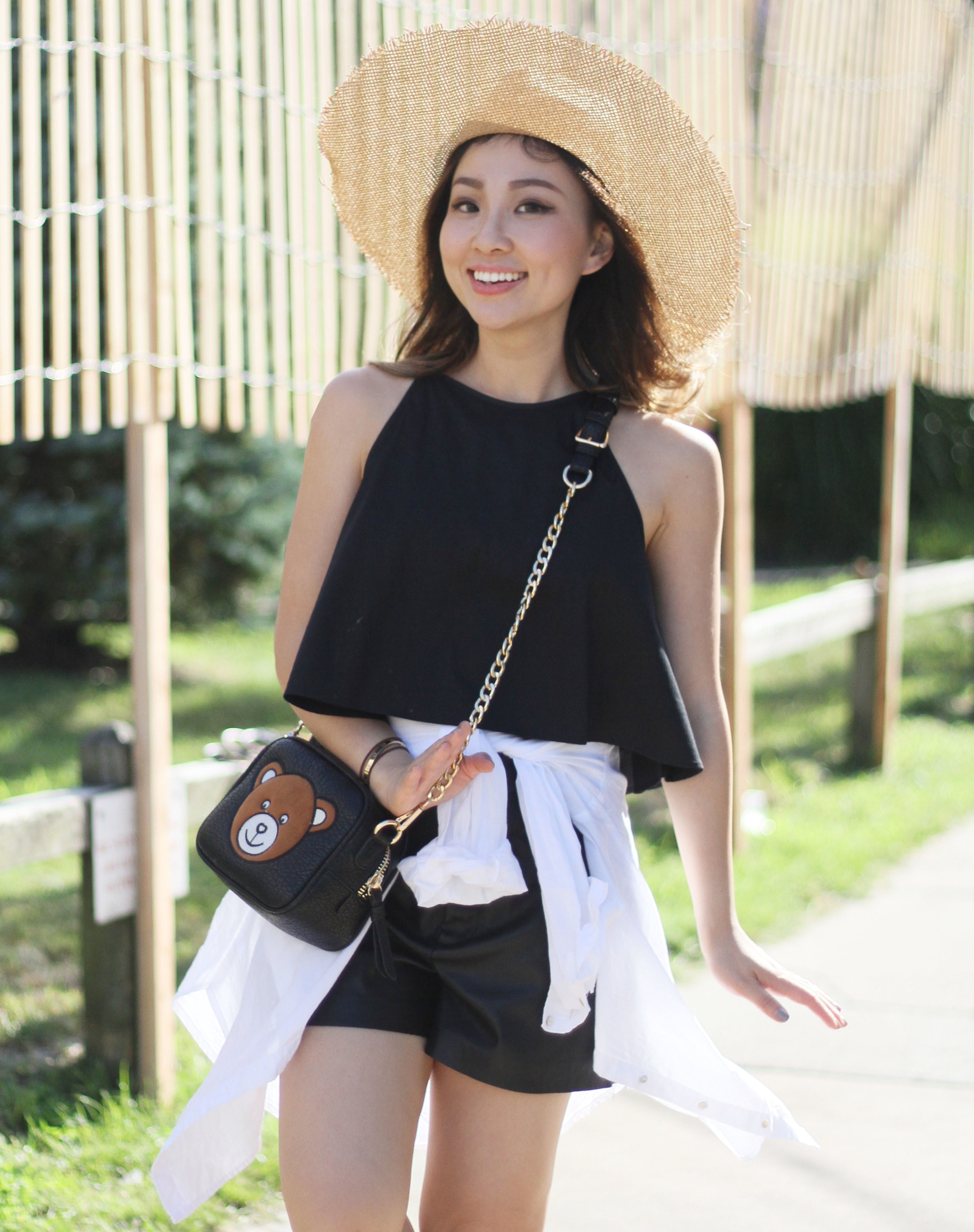 black and white summer outfit 3.jpg