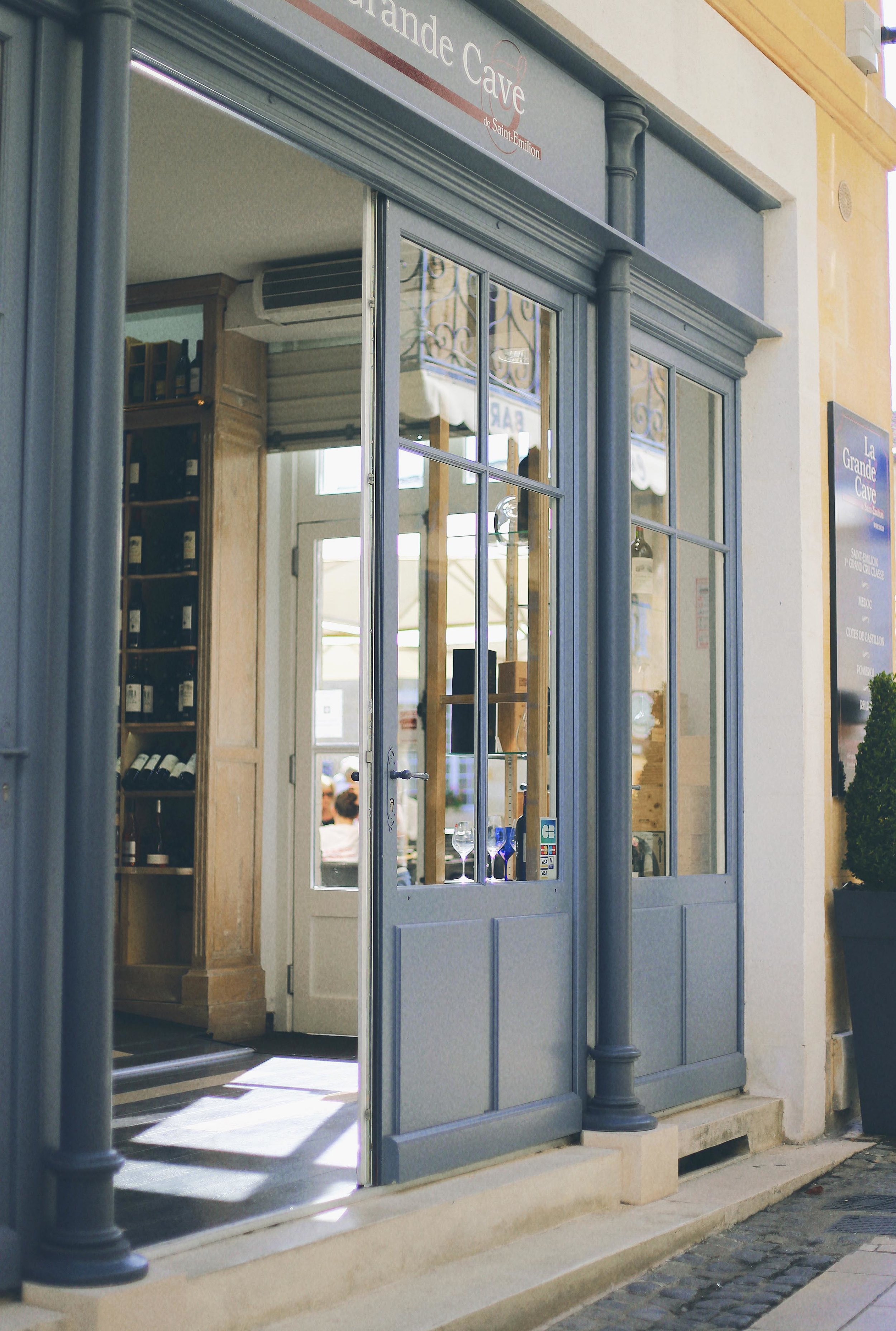 medieval village of Saint-Emilion.JPG