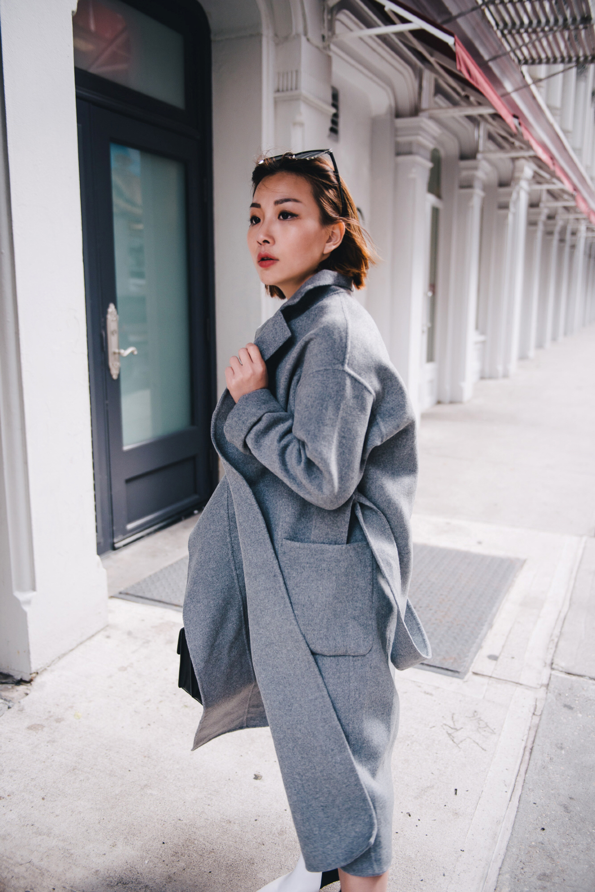 grey oversized coat style.JPG