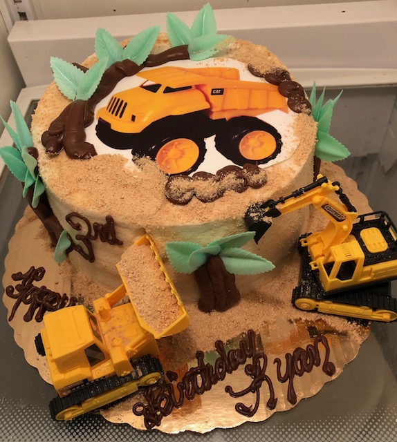 Construction Cake.jpg