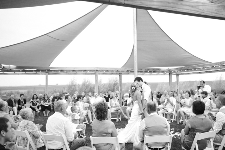 sutliff+cider+wedding+iowa.jpg