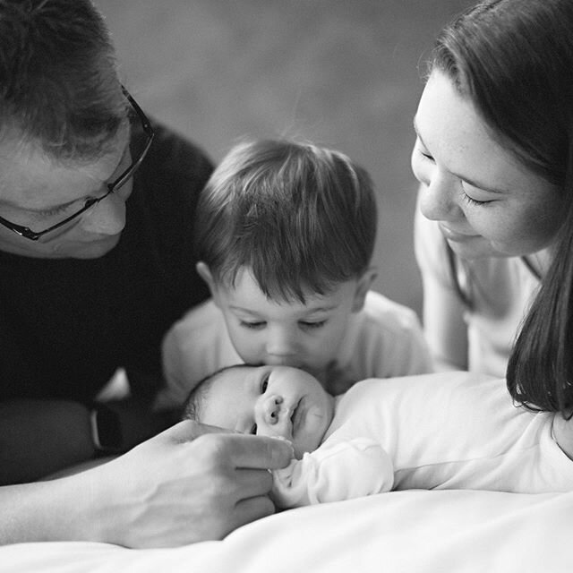 My sister&rsquo;s beautiful family. #studioy #newbornphotography #leicam #summilux50