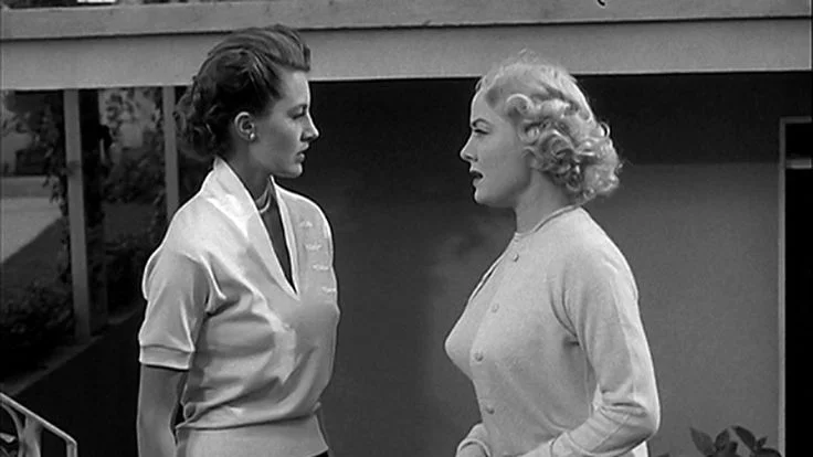 (From left) Cyd Charisse, Audrey Totter