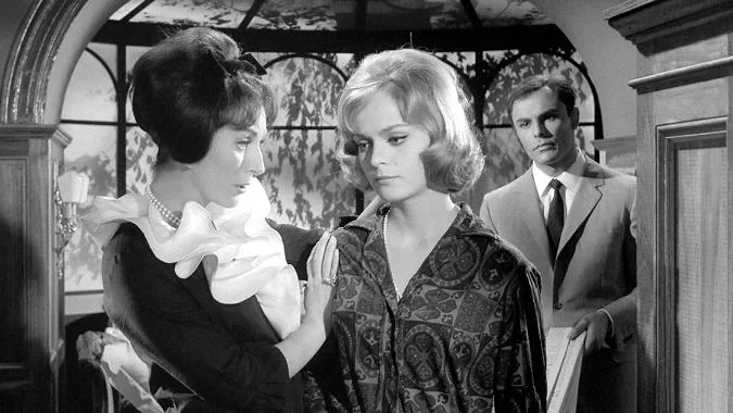 Valentina Cortese, Letícia Román, and John Saxon in THE EVIL EYE