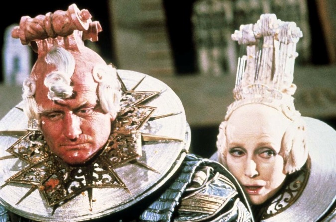 Robin Williams and Valentina Cortese in THE ADVENTURES OF BARON MUNCHAUSEN