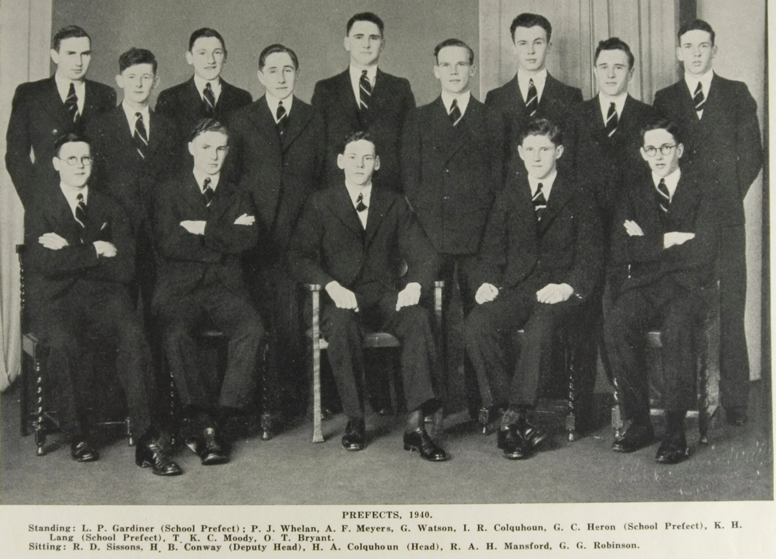 Reg Mansford , Prefect in 1940.