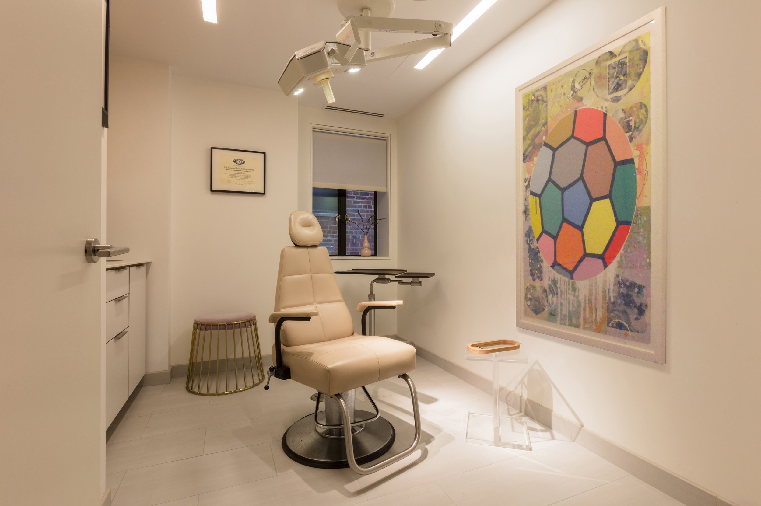 004 Exam Room_Kwak Glickman Schlesinger Architects.jpg