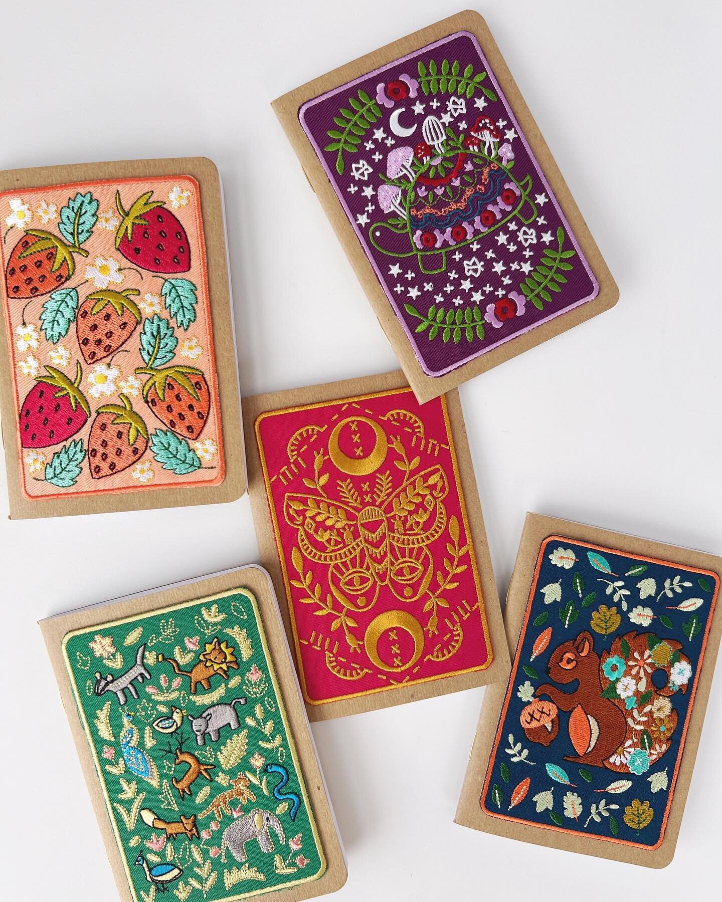 More stitchy goodness coming your way! These cute little pocket notebooks are perfect for on the go notes. They have blank pages so you can even use them as little sketchbooks.  #notebooklove #sketchbook #pocketnotebook #embroiderylove #embroidery