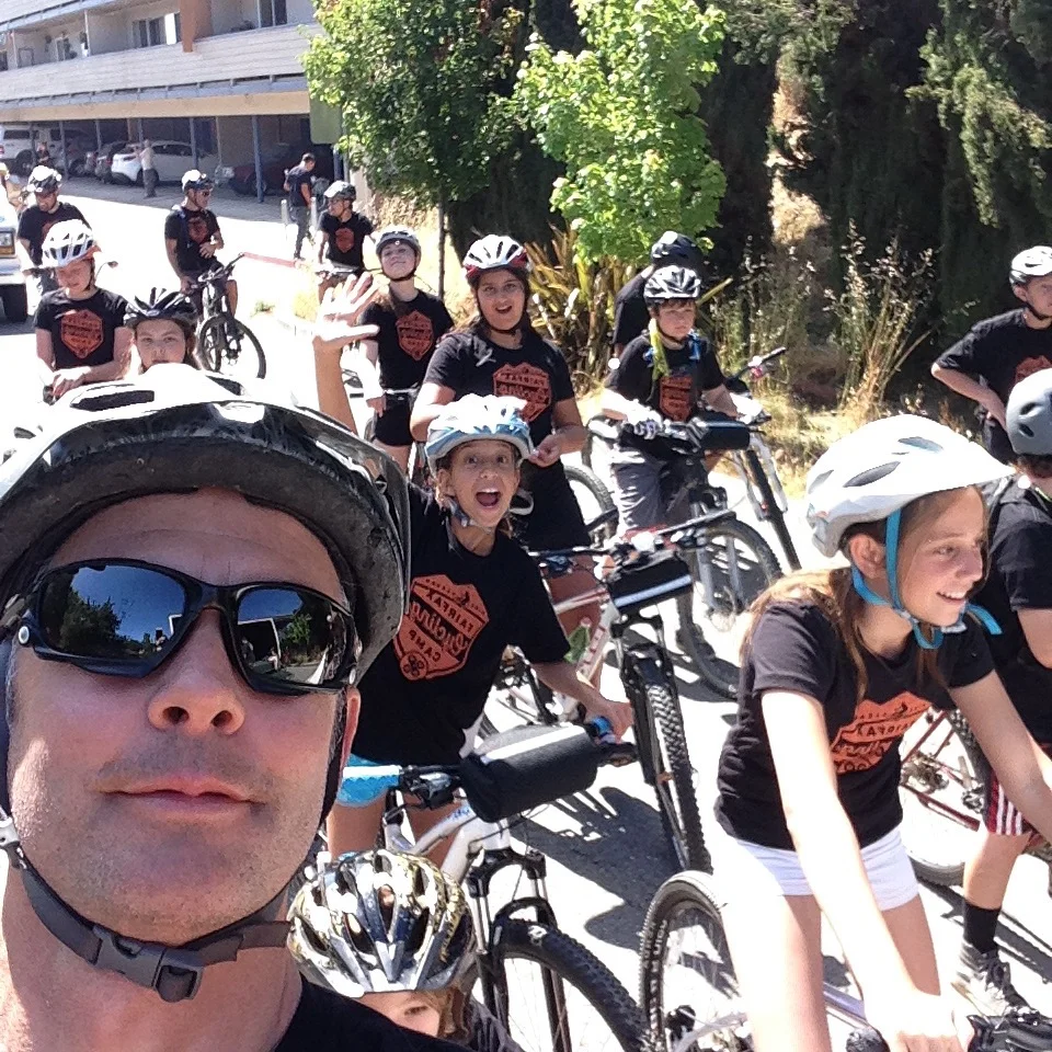 hug a cyclist! show 'em some love! 