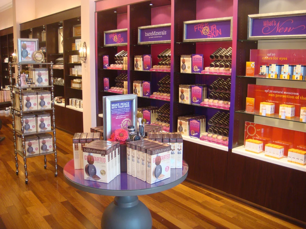 BE Boutique 2Low.JPG