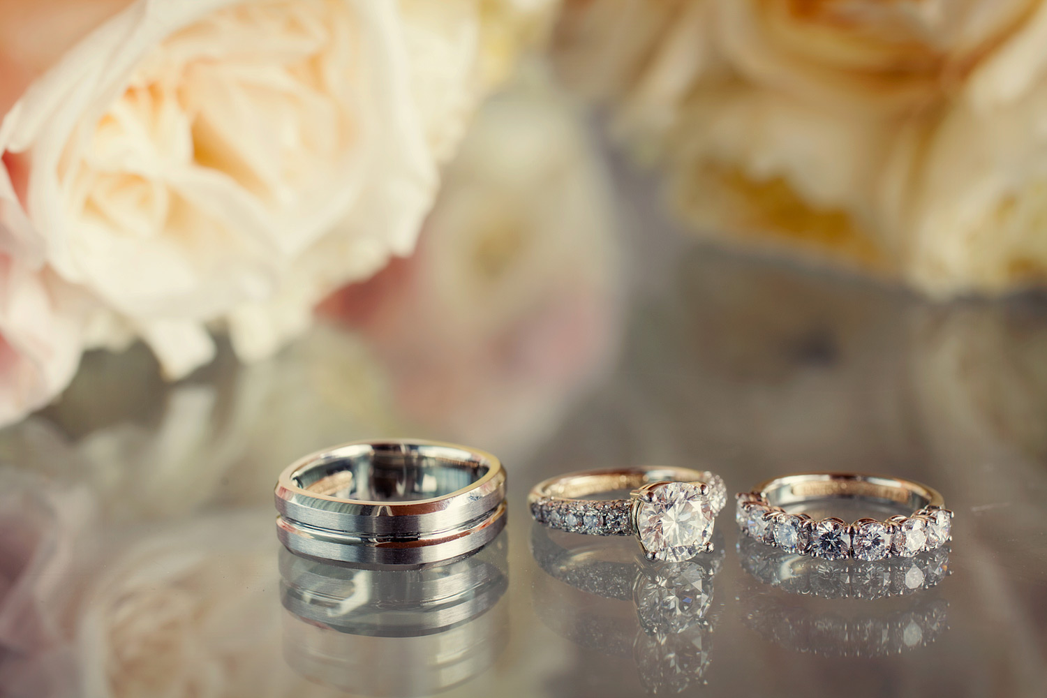 LeannePedersenPhotographers-Wedluxe-SarahCarson003.jpg