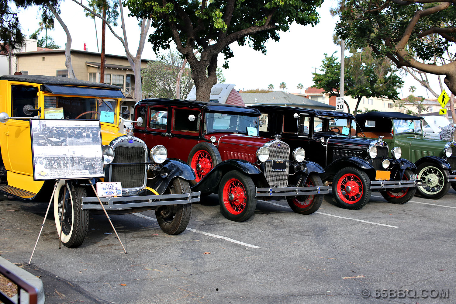 Seal-Beach-Carshow-65bbq-Ro-Grds154.jpg