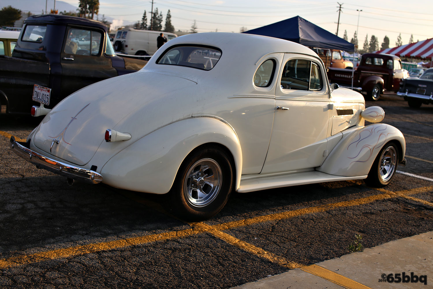 w-pomona-swap-meet-1-16-65bbq.jpg