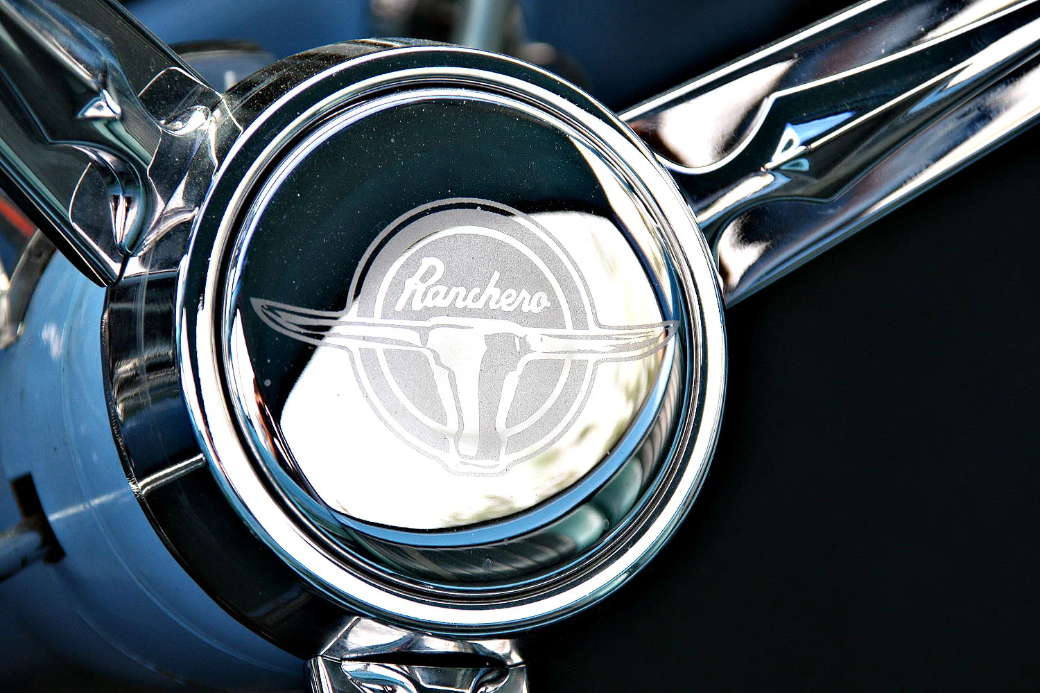 Con2R etched custom horn for the Ranchero