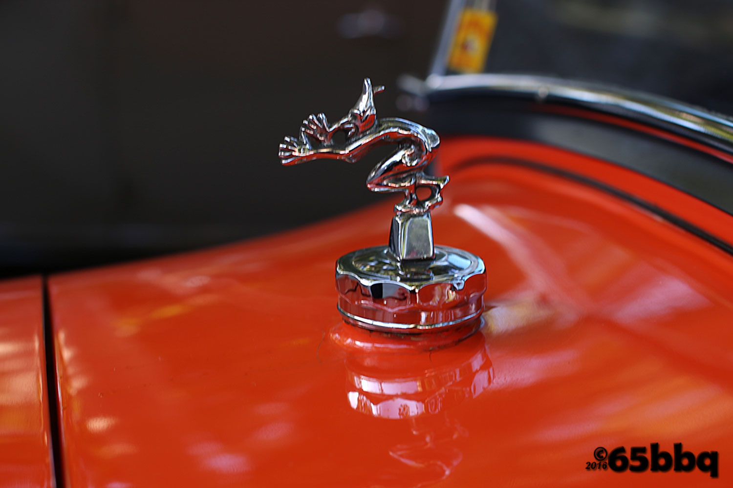 the-la-roadster-car-show-2017-65bbq-hood-17.jpg