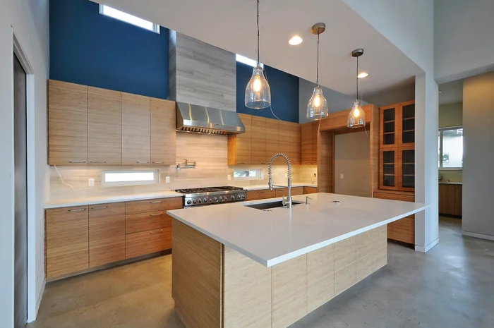 Kitchen and Breakfast 03.jpg