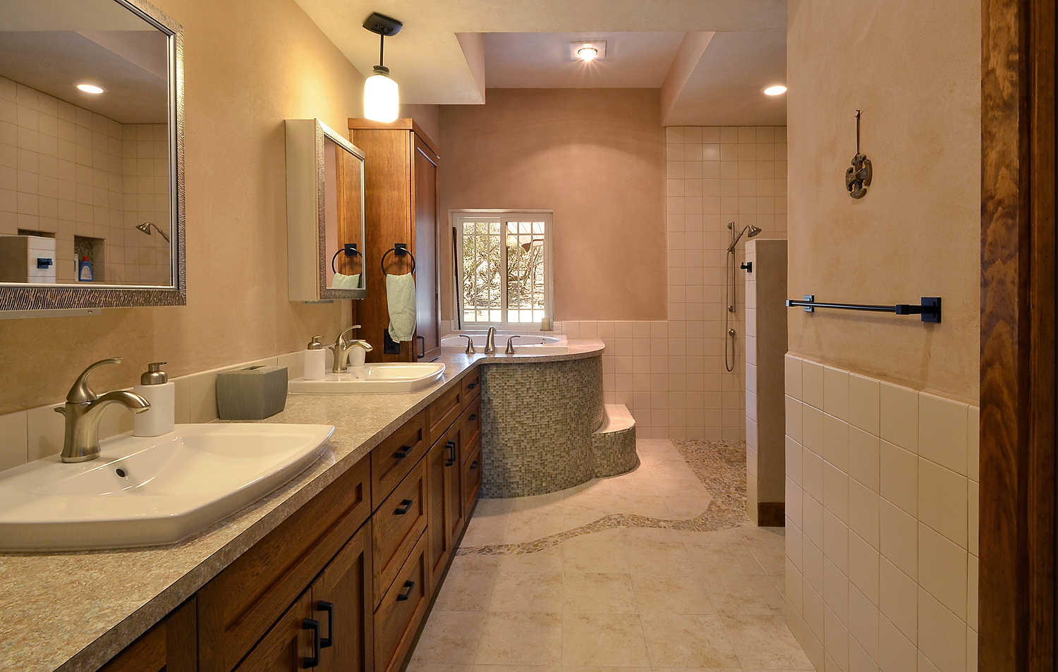 native-sundial-master-bath-1.jpg