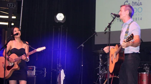 Emm Gryner and Chris Hadfield performing