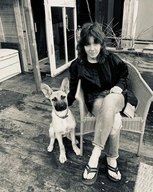 Listen Carl
I hate repeatin myself
But my dog really fukkin hates yer piece of shit face. 
And I swear ta gawd damn gawd  if you touch the radio again I'm gonna peel the skin rite off yer fuckin fingers (Credit @meganrascal